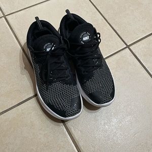 Joyride run fly knit Oreo